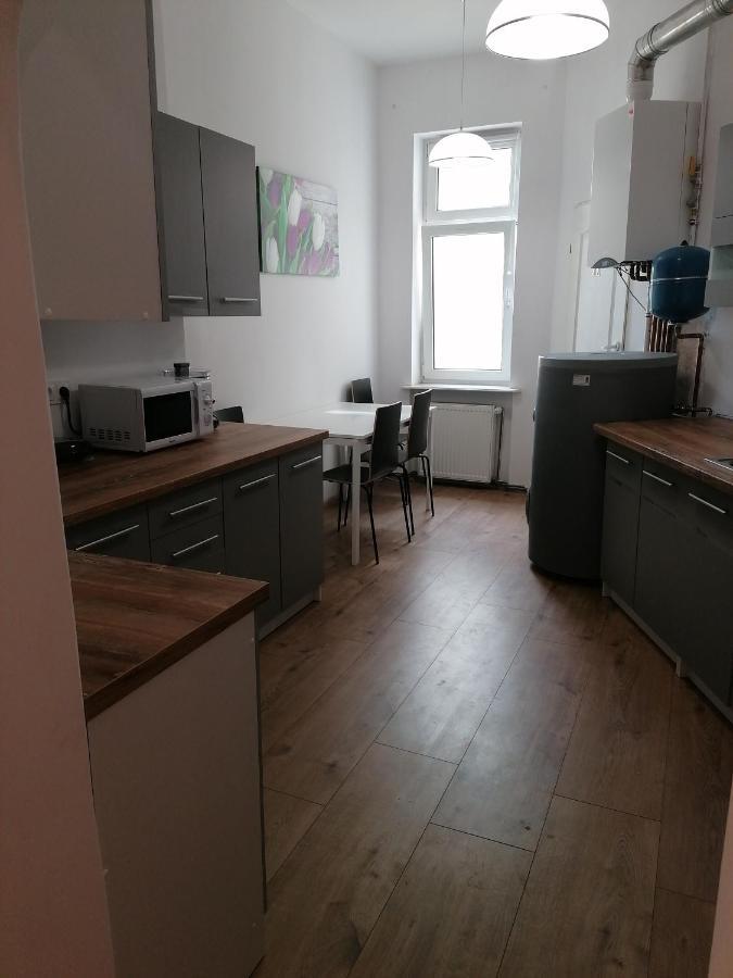 Hostel Tulip - Pokoj Jednoosobowy Nr 3 Ze Wspolna Lazienka I Kuchnia Szczecin Exterior photo