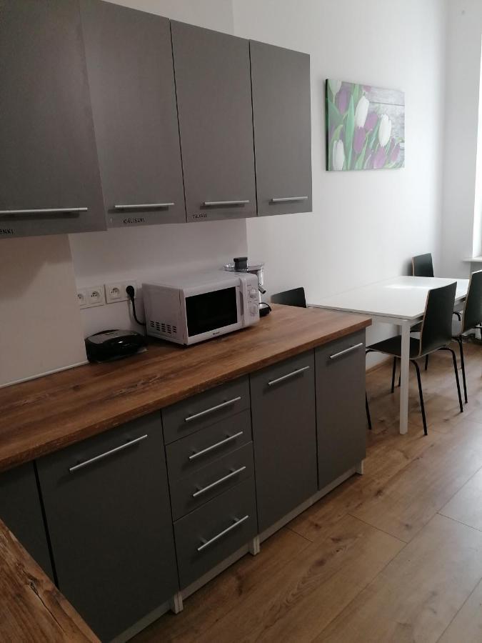 Hostel Tulip - Pokoj Jednoosobowy Nr 3 Ze Wspolna Lazienka I Kuchnia Szczecin Exterior photo
