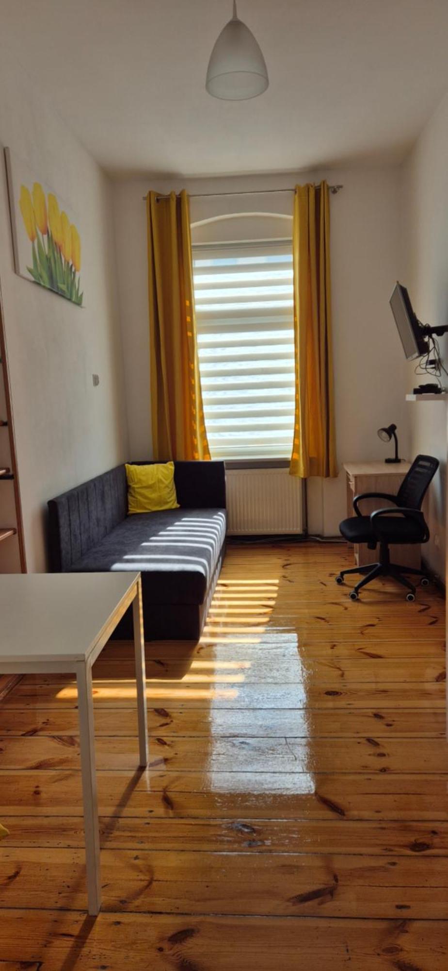 Hostel Tulip - Pokoj Jednoosobowy Nr 3 Ze Wspolna Lazienka I Kuchnia Szczecin Exterior photo
